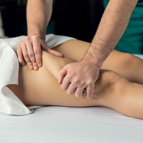 Lymphatic massage 600x600 a