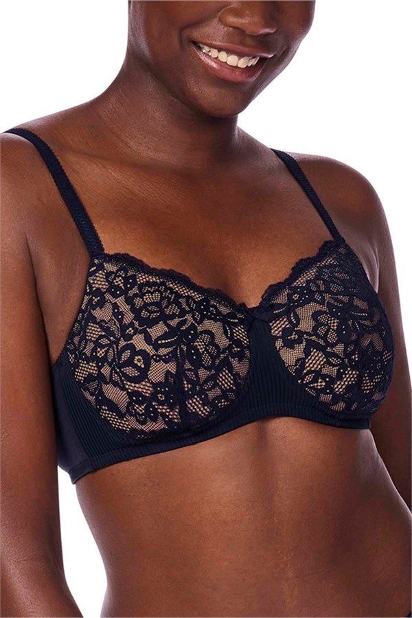 Kyra Non-Wired Padded Bra 