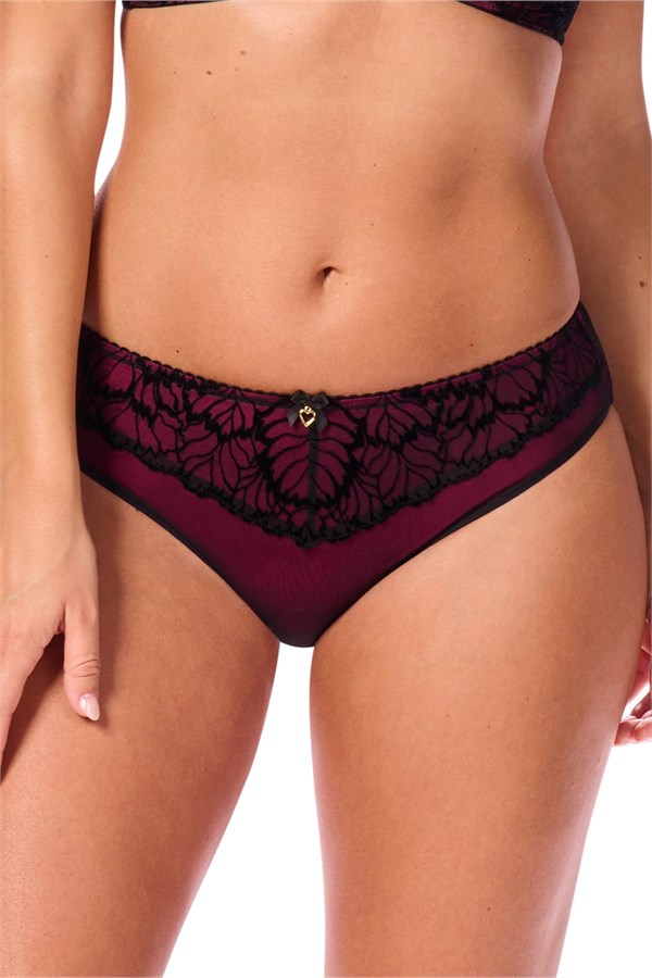 Leonie Brief